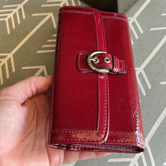 Coach Red Wallet - Picture 5 of 16